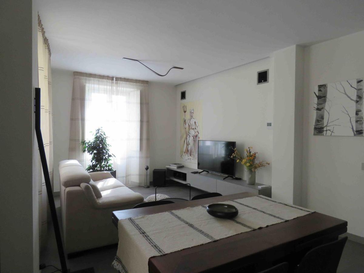 Les Fleuves - Doire Apartment Aosta Ngoại thất bức ảnh